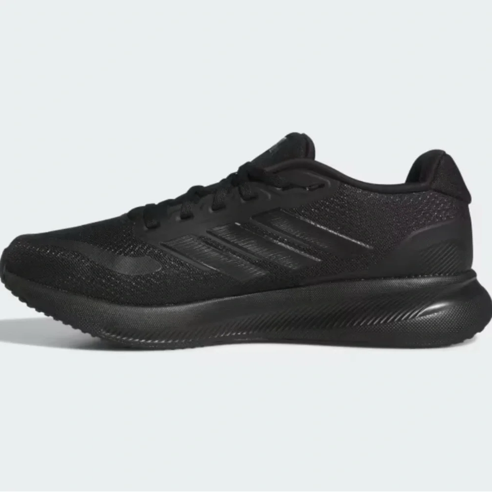 Size 7- Adidas Runfalcon 5 Triple Black